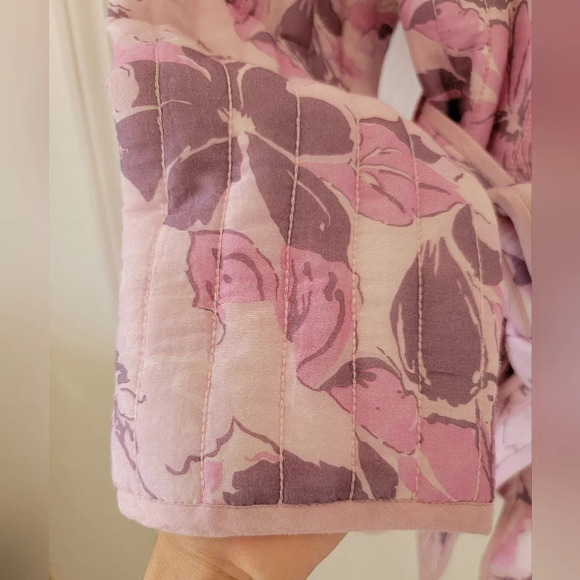 Tularosa Tate Quilted Jacket in Lyla Tropical Floral NEW - Picture 9 of 11